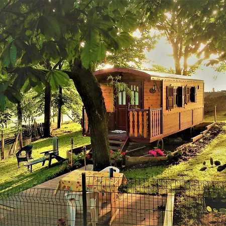 La Gypsy Caravane Lodge Riviere (Pas-de-Calais)