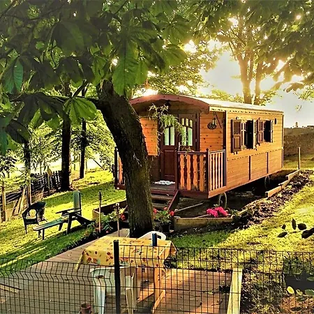 La Gypsy Caravan Lodge Riviere (Pas-de-Calais)