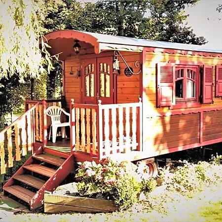 Lodge La Gypsy Caravan