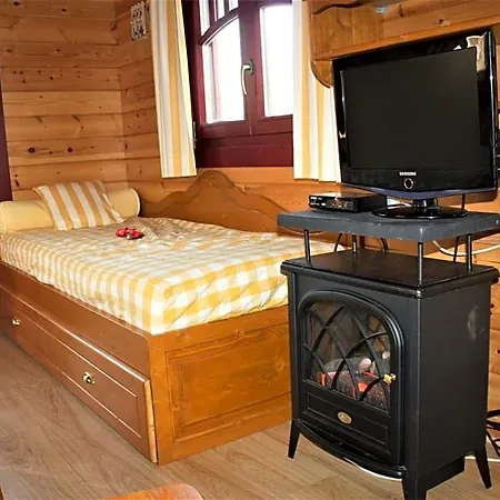 La Gypsy Caravan Lodge Riviere (Pas-de-Calais)