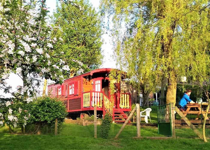 La Gypsy Caravan